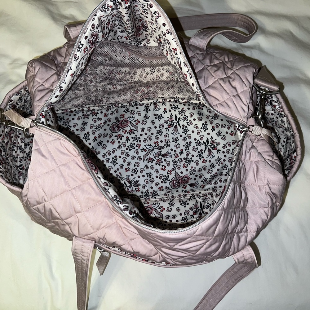 Vera Bradley mauve perfomance twill medium duffel bag - Picture 3 of 6